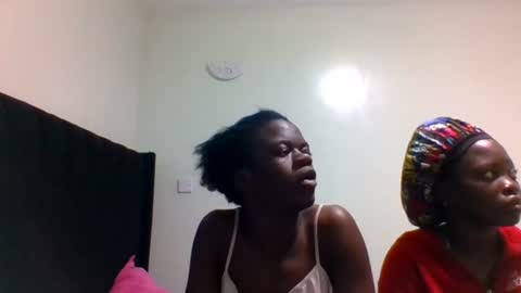 Snapshot of purple_honey2 chatting on June 18, 8:47 am Honey online show from June 18, 8:47 am