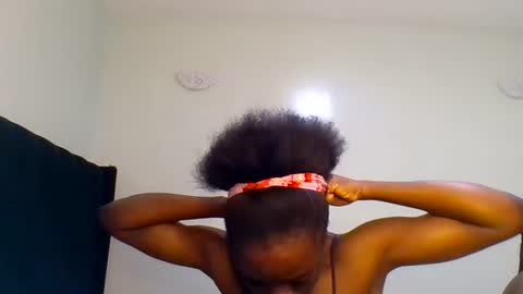 Snapshot of purple_honey2 chatting on June 22, 3:31 pm Honey online show from June 22, 3:31 pm