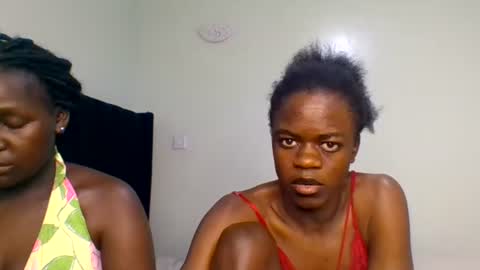 Snapshot of purple_honey2 chatting on June 26, 4:33 pm Honey online show from June 26, 4:33 pm