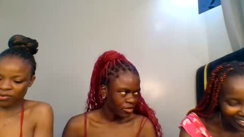 Snapshot of purple_honey2 chatting on July 29, 5:11 pm Honey online show from July 29, 5:11 pm