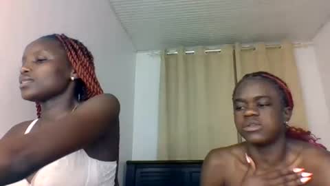Snapshot of purple_honey2 chatting on July 31, 6:29 pm Honey online show from July 31, 6:29 pm