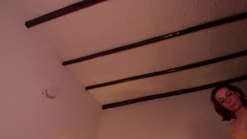 Snapshot of purple_opal chatting on December 11, 10:16 pm Vero online from Tuesday to Sunday online show from December 11, 10:16 pm