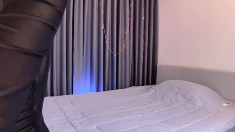 Snapshot of purple_rainy chatting on July 10, 10:56 pm Please Follow me 3 online show from July 10, 10:56 pm