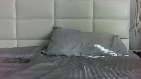 Snapshot of purplelotusgirl chatting on April 20, 3:37 pm purplelotusgirl online show from April 20, 3:37 pm