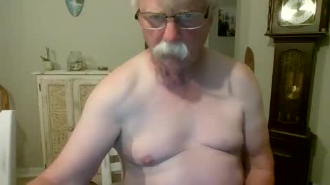 purpleshroom online show from March 7, 5:04 am