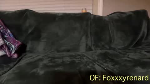 Snapshot of pussandtoots chatting on November 26, 11:28 pm pussandtoots online show from November 26, 11:28 pm