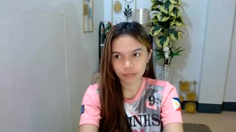 Snapshot of pussiswet_xx chatting on July 12, 2:08 pm jessy online show from July 12, 2:08 pm
