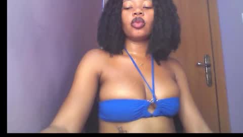 Snapshot of pussy_x_cookie chatting on February 28, 9:21 am stella online show from February 28, 9:21 am