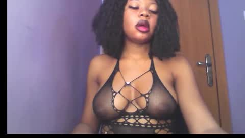 Snapshot of pussy_x_cookie chatting on March 4, 7:14 am stella online show from March 4, 7:14 am