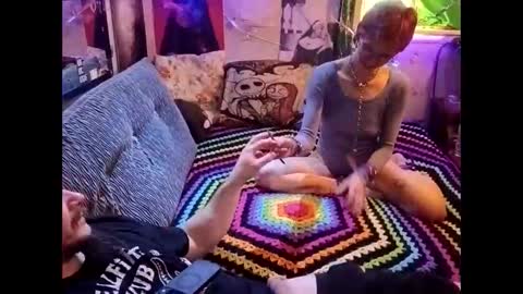 Snapshot of pussycat1331 chatting on February 8, 4:05 am pussycat1331 online show from February 8, 4:05 am