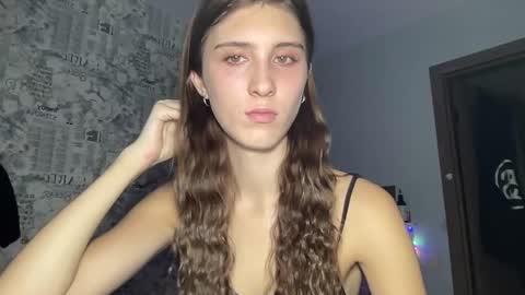 Snapshot of pussygir007 chatting on January 10, 11:43 am pussygirl007 online show from January 10, 11:43 am