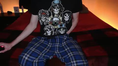 pussylover2182 online show from February 1, 6:23 am