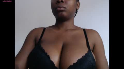Snapshot of pussyxcockx chatting on July 7, 9:57 am pussyxcockx online show from July 7, 9:57 am