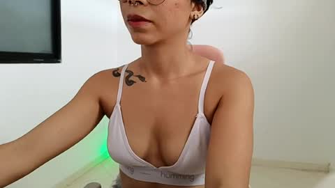 Izumi online show from July 26, 4:47 pm
