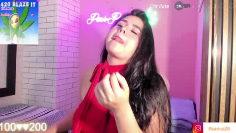 Snapshot of putipaula2 chatting on December 9, 9:16 pm Pau online show from December 9, 9:16 pm