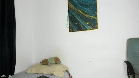 Snapshot of pyke_cum chatting on January 31, 5:40 am pyke_cum online show from January 31, 5:40 am