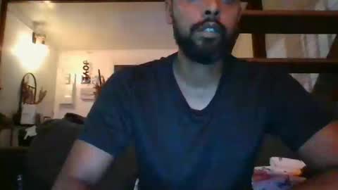 Snapshot of python974 chatting on October 20, 3:34 pm Python online show from October 20, 3:34 pm