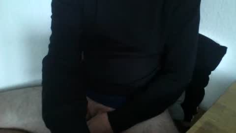 Snapshot of qandnotu chatting on October 13, 1:00 pm qandnotu online show from October 13, 1:00 pm