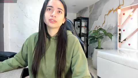 Qetsyah online show from February 21, 1:01 pm