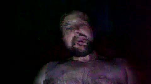 Snapshot of quebecboy233 chatting on July 15, 3:23 am quebecboy233 online show from July 15, 3:23 am