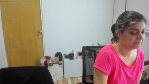 Snapshot of queemking chatting on January 14, 11:31 pm queemking online show from January 14, 11:31 pm