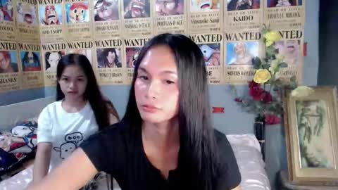 queen_ara21 online show from February 15, 2:36 pm