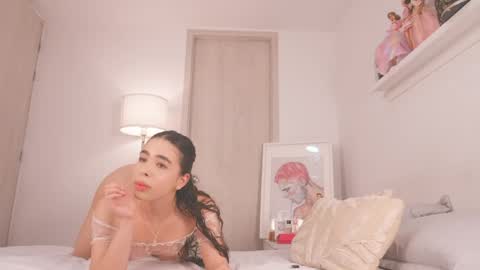 Sofia online show from April 6, 3:26 am