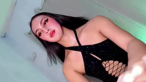 queen_danaya online show from March 8, 2:04 am