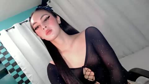 queen_danaya online show from April 21, 12:23 am