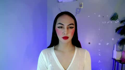 queen_danaya online show from June 19, 11:30 pm