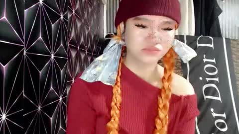 Snapshot of queen_elicktra chatting on April 24, 12:46 am JOY online show from April 24, 12:46 am