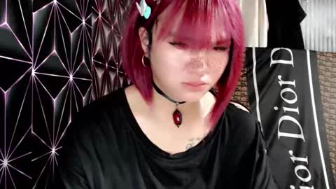 Snapshot of queen_elicktra chatting on May 12, 1:03 am JOY online show from May 12, 1:03 am