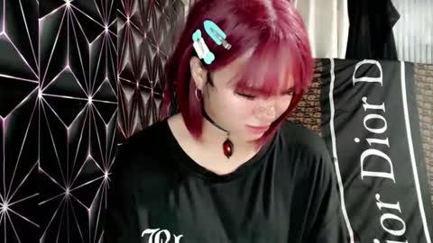 Snapshot of queen_elicktra chatting on May 30, 1:35 am JOY online show from May 30, 1:35 am