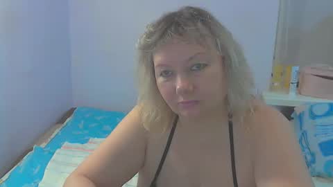 queen_jane8 online show from November 20, 4:51 pm