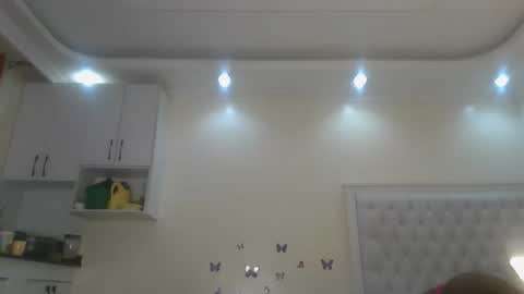 Queen kikih online show from March 15, 5:02 am