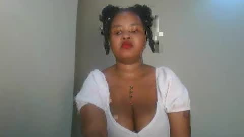 Queen kikih online show from April 3, 5:38 am