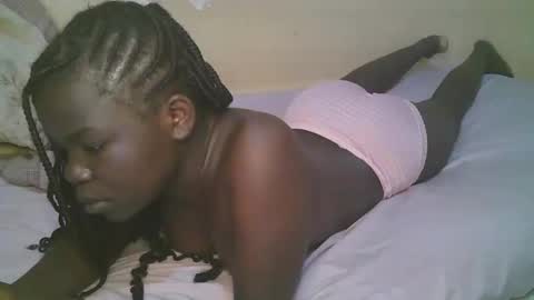 queen_latasha online show from May 6, 2:08 am