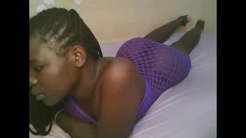 queen_latasha online show from May 22, 3:57 am