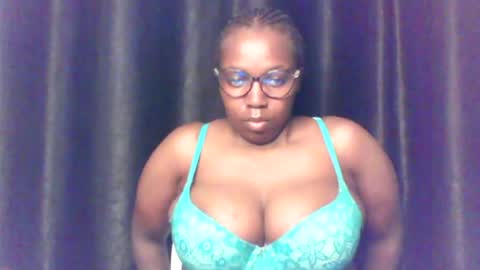QUEEN online show from June 27, 12:22 pm