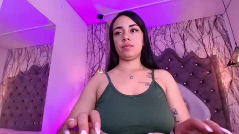 QueenNyx online show from May 29, 6:39 pm