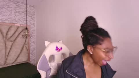   online show from November 29, 11:57 am