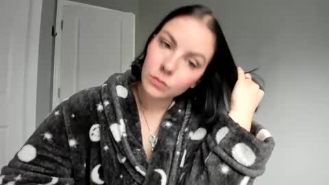 Queen Blaire online show from June 18, 9:52 pm