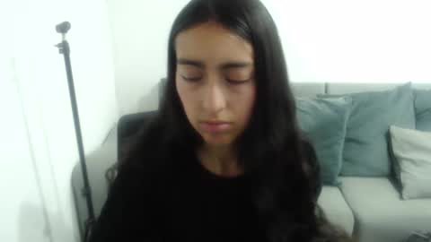 queenbyte_18 online show from November 5, 6:19 pm