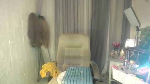 Snapshot of queenfcker1st chatting on February 5, 8:30 am Be my property Sabrina online show from February 5, 8:30 am
