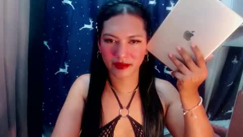 Snapshot of queenfcker1st chatting on March 8, 5:55 am Be my property Sabrina online show from March 8, 5:55 am