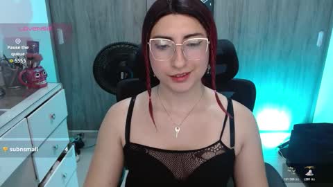 Queenlilith online show from January 8, 10:45 pm