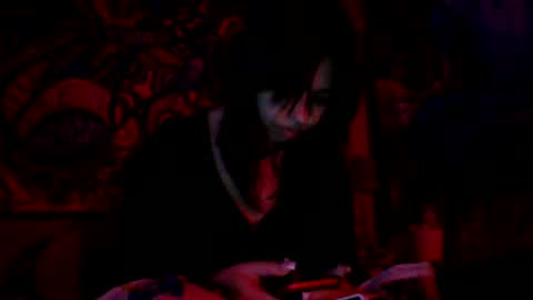 Snapshot of queenmarcy666 chatting on December 29, 12:45 pm Marceline VQueen online show from December 29, 12:45 pm