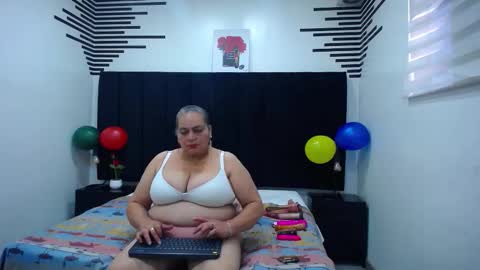 VickyBoobss online show from November 1, 1:02 pm