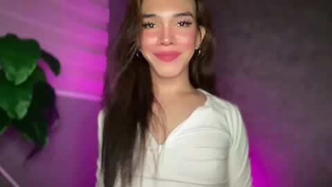 QUEEN online show from December 17, 10:27 pm