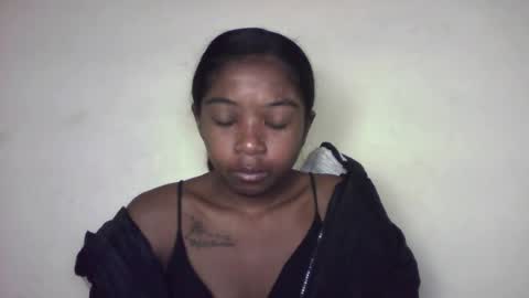 Snapshot of queennaya chatting on July 9, 10:41 am queennaya online show from July 9, 10:41 am
